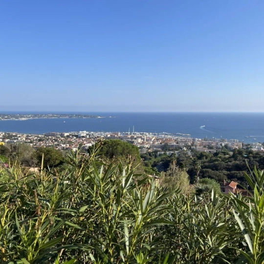 Annonces CAGNES SUR MER : Maison / Villa | VALLAURIS (06220) | 158.00m2 | 1 300 000 € 