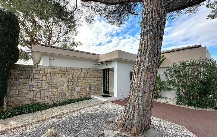  Annonces CAGNES SUR MER Maison / Villa | MOUGINS (06250) | 163 m2 | 1 690 000 € 